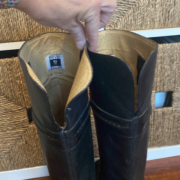 Frye Tall Black Leather Boot Women’s Size 8.5 - Picture 6 of 11